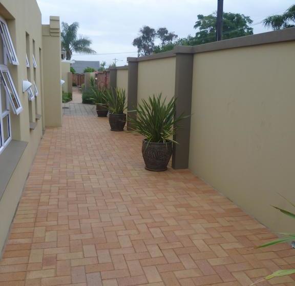 Absolute Cornwall Bed And Breakfast 16