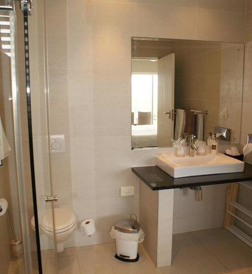 Bed and Breakfast Moya Manzi Beach House 9