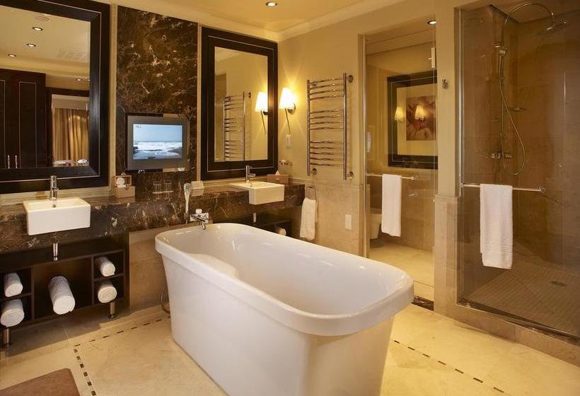 Resort Soho & Casino At Sun City 12