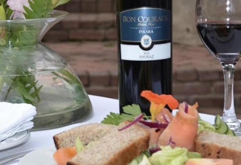 Hotel Old Mill Guest House & Restaurant 11