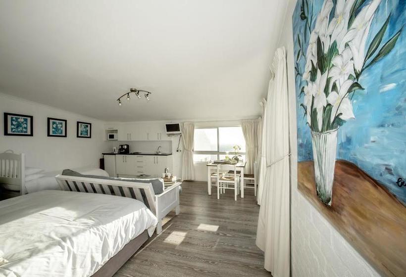 Rocklands Seaside Bed And Breakfast Simon's Town Western Cape