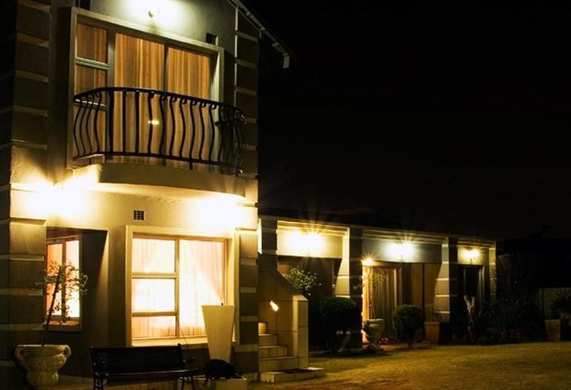 Bed and Breakfast Rolls Royce Guest House Boksburg Gauteng