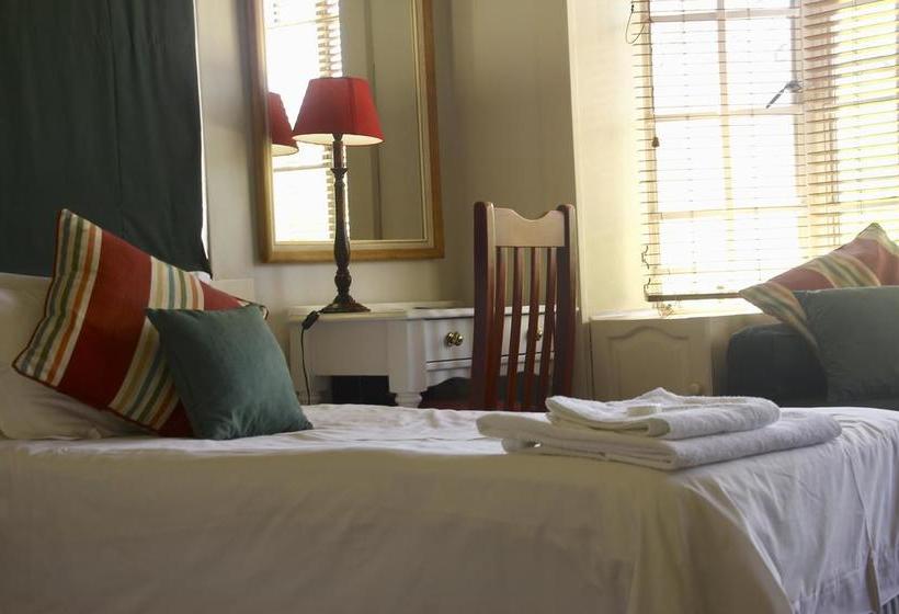 Hostel Melville Manor Guest House 12