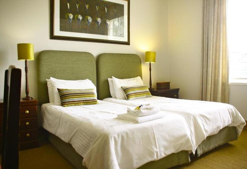 Hostel Melville Manor Guest House 19