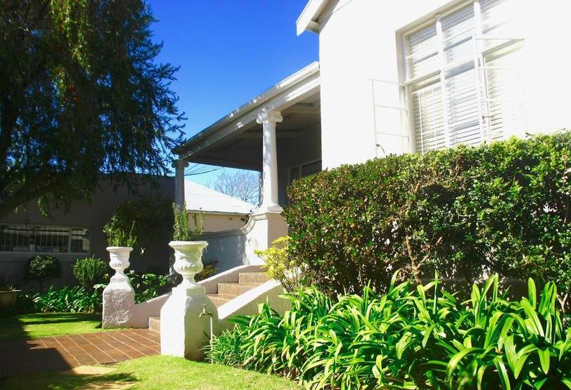 Hostel Melville Manor Guest House 6