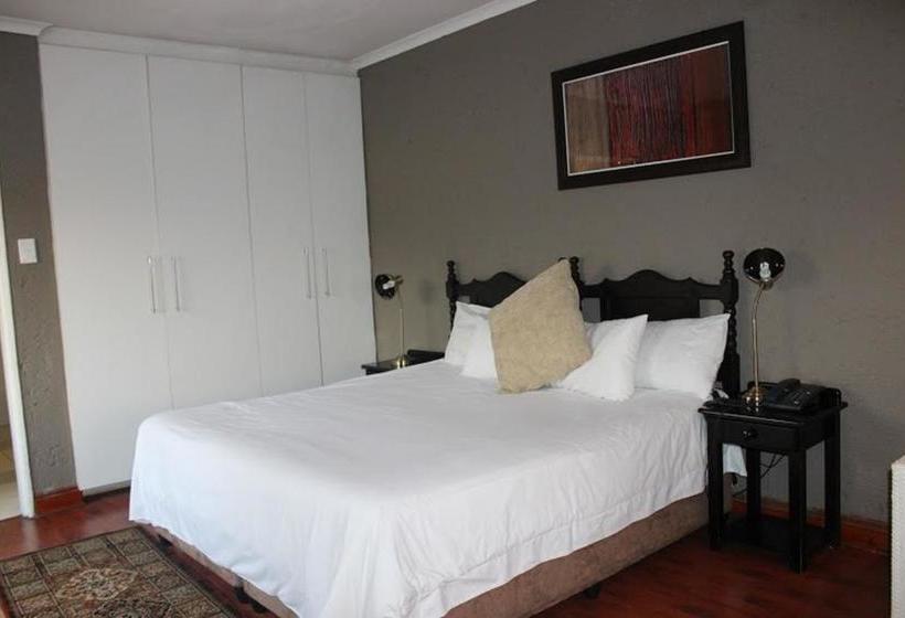 Bed and Breakfast Flamboyant Guest Lodge 1