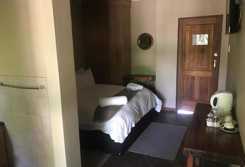 Bed and Breakfast Africa Footprints Kempton Park