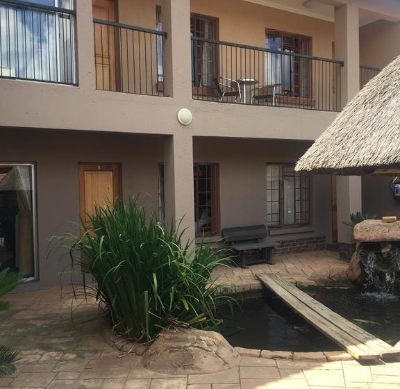 Bed and Breakfast Africa Footprints 16