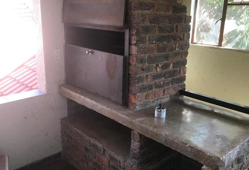 Bed and Breakfast Africa Footprints 5