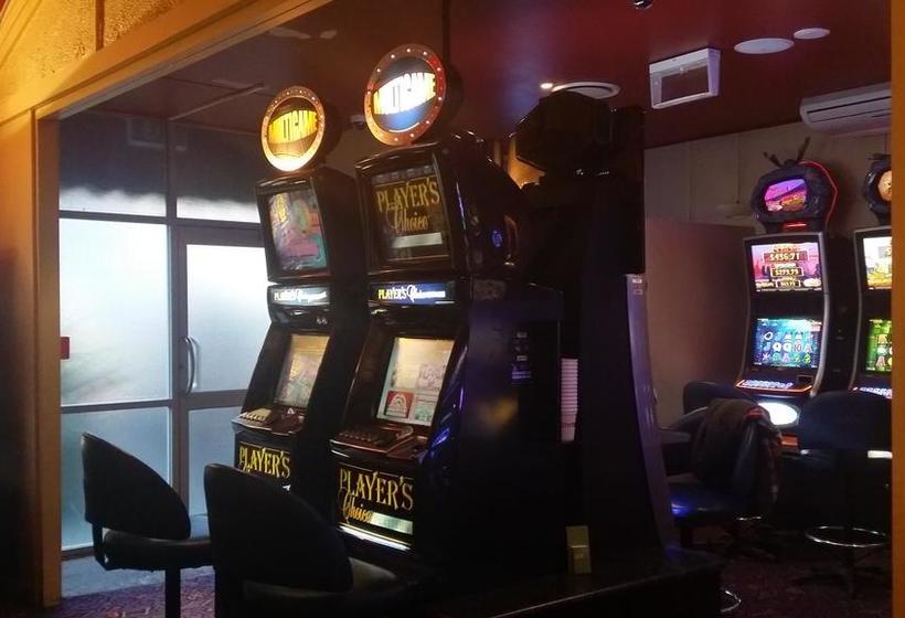 Railway Hotel Greymouth 13