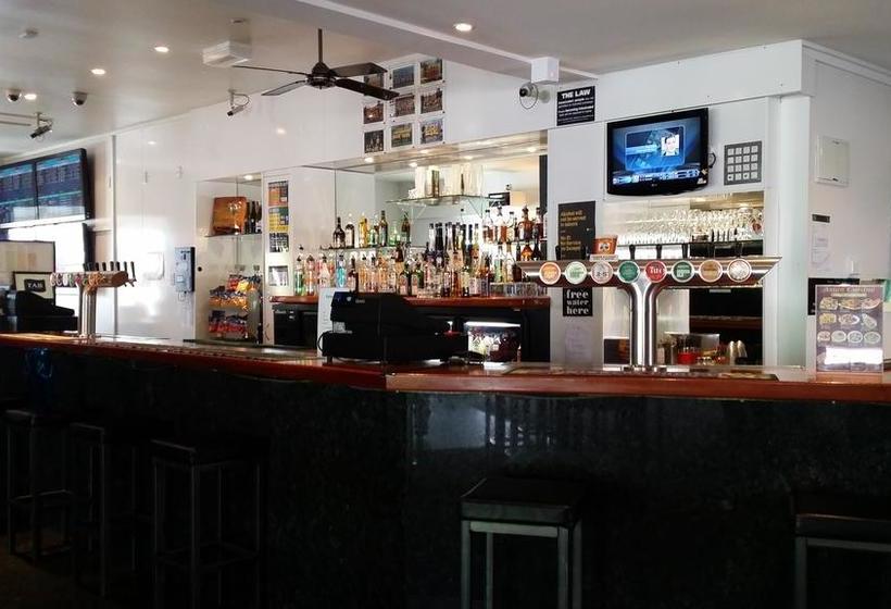 Railway Hotel Greymouth 4