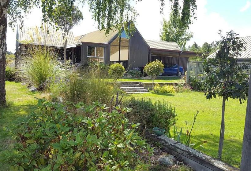 Bed & Breakfast Alpine Rock Cottage 1