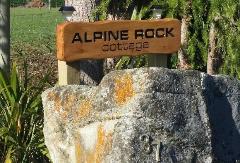 Bed & Breakfast Alpine Rock Cottage 7