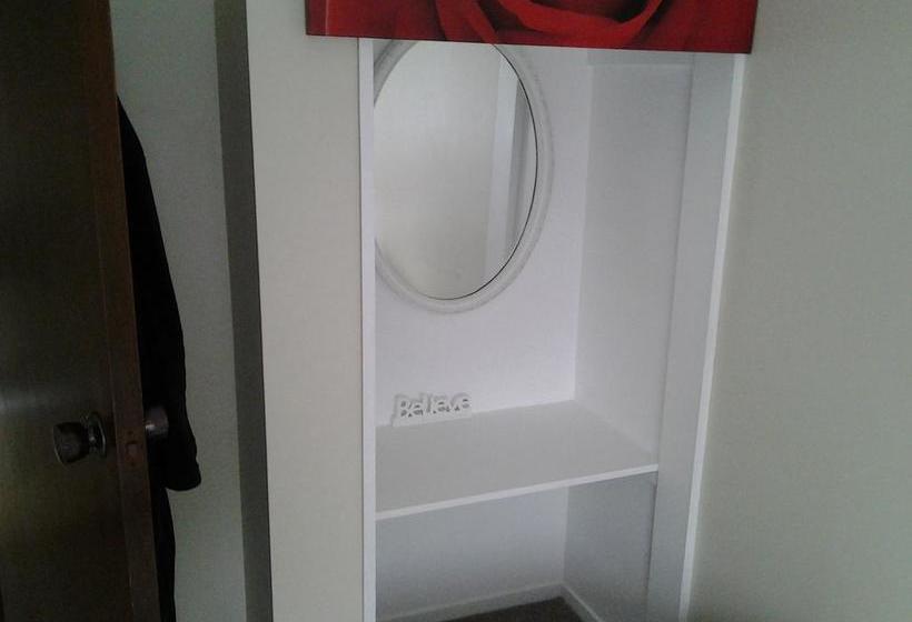 Abundante B&b On 8 Marlowe 11