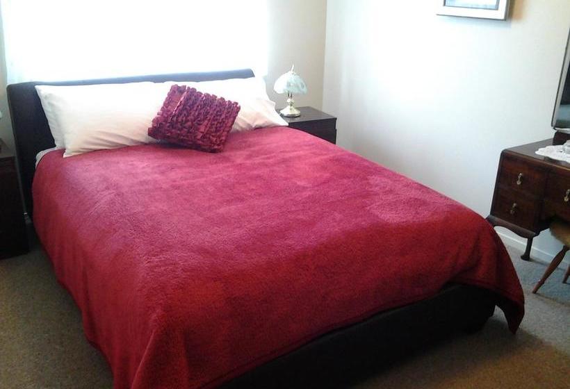 Abundante B&b On 8 Marlowe 16