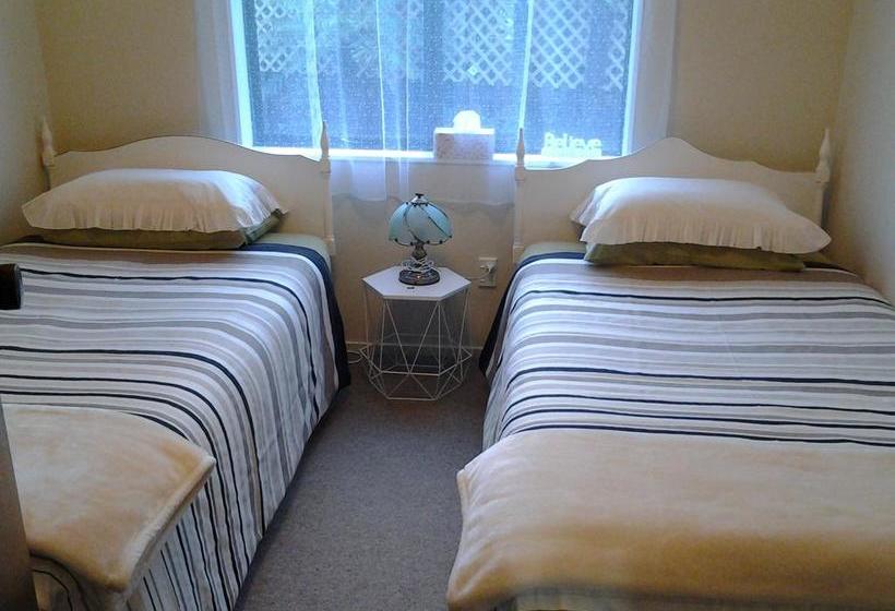 Abundante B&b On 8 Marlowe 18