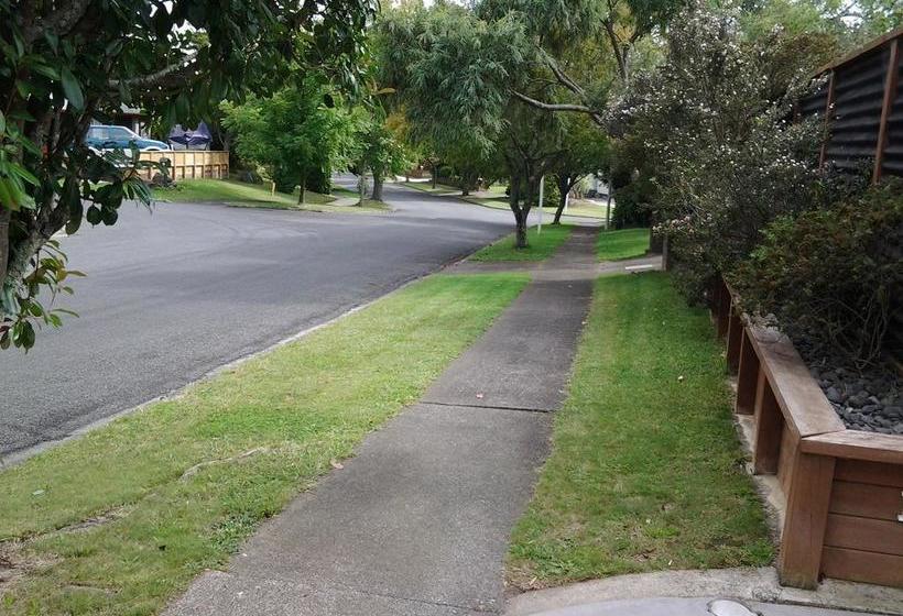 Abundante B&b On 8 Marlowe 19