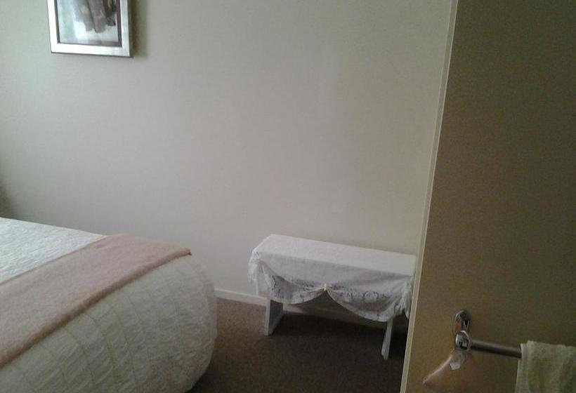 Abundante B&b On 8 Marlowe 2