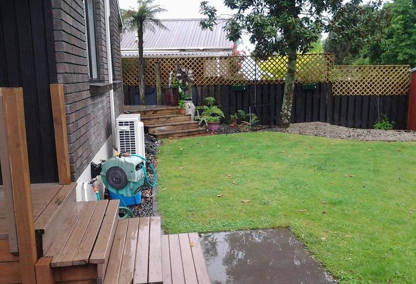 Abundante B&b On 8 Marlowe 8