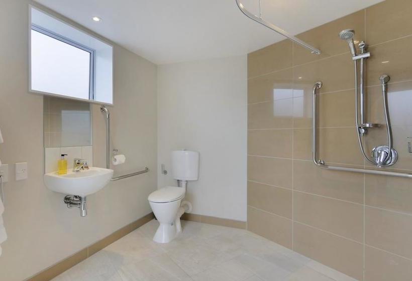 Cashel Court Motel 2