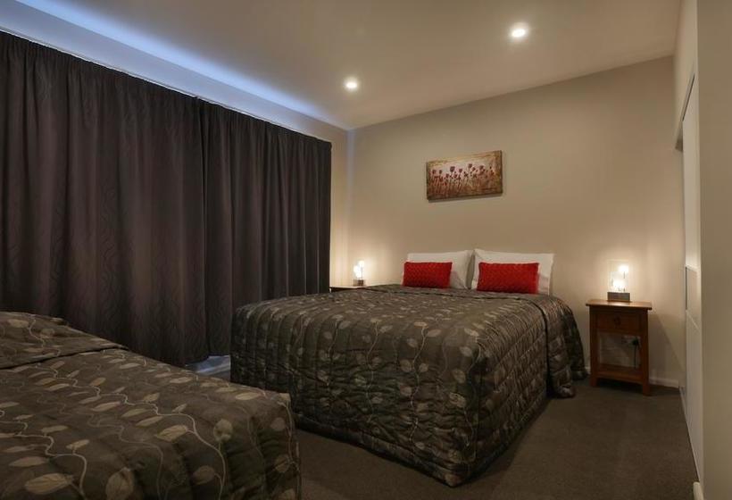 Cashel Court Motel 5