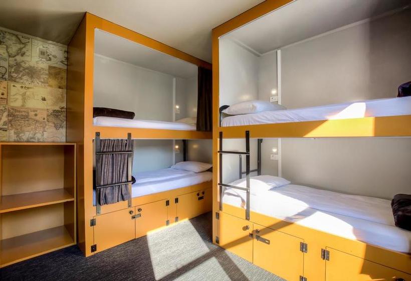 Albergue The Black Sheep Backpackers