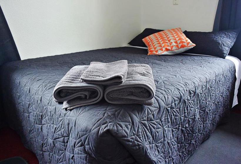 Hostel Finns Global Backpackers 12