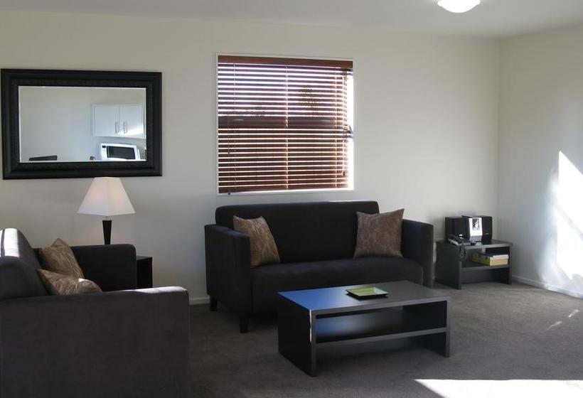 Pegasus Gateway Motels & Apartments 15