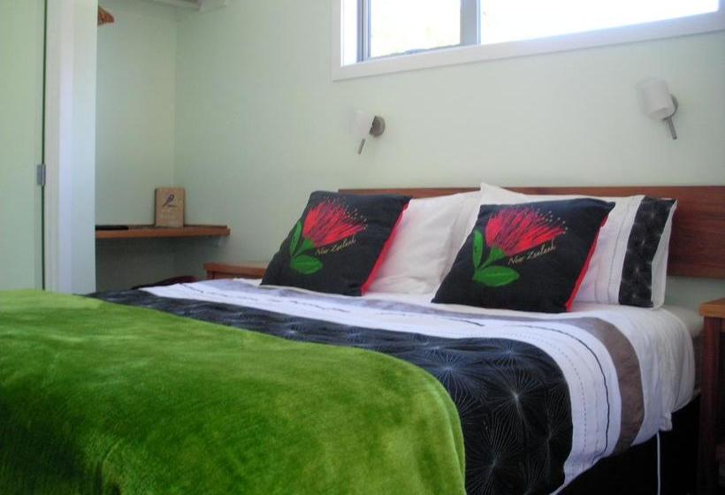 Mahinapua Retreat B&b 6