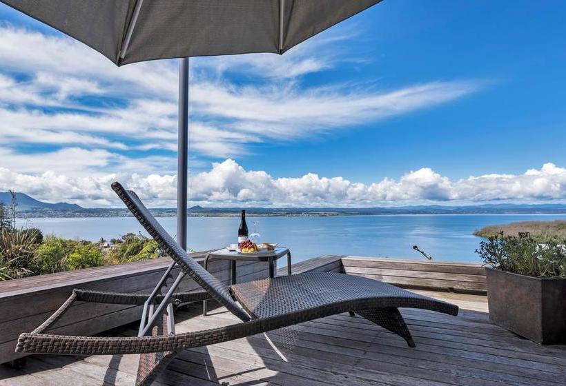 Bed and Breakfast Serenity On Wakeman Taupo