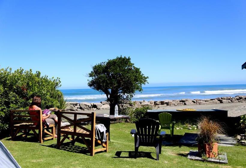 Punakaiki Beach Hostel