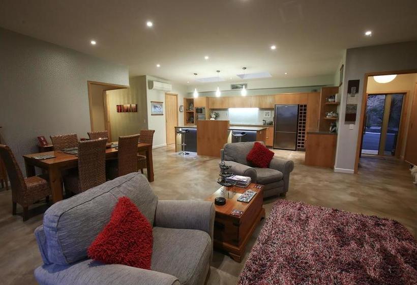 Redvale Ridge B&b 17