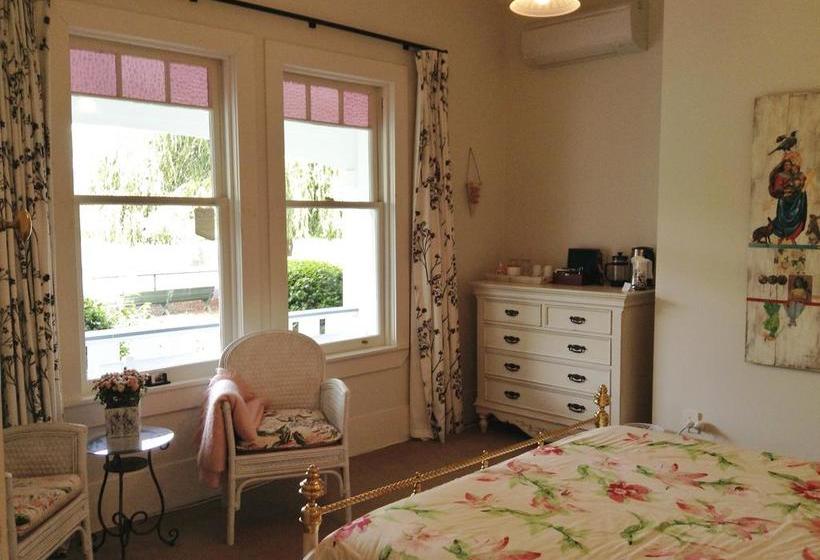 Bed and Breakfast Rosebrook Country Homestead 3