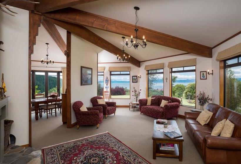 Bed and Breakfast Fraser Highlands Retreat 2