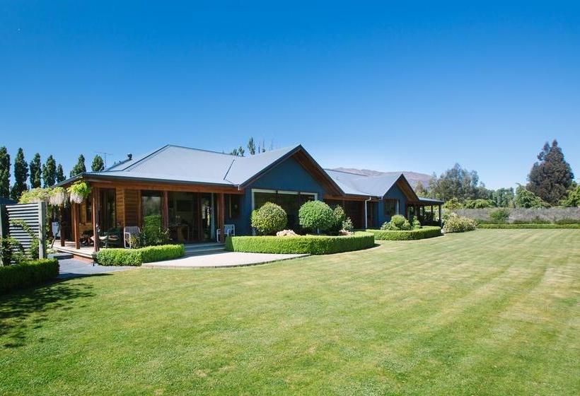 Wanaka Berry Farm And B&b 12