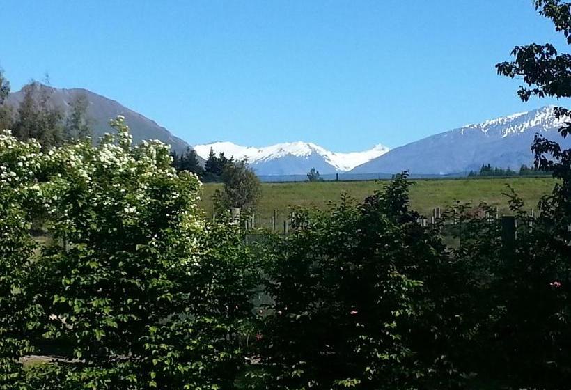 Wanaka Berry Farm And B&b 14