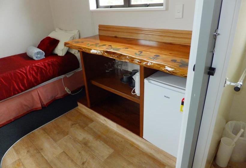 Ropatinis Homestay B&b 20