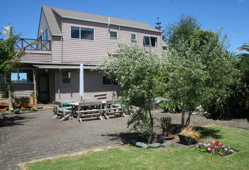 Whitianga Bed & Breakfast 10