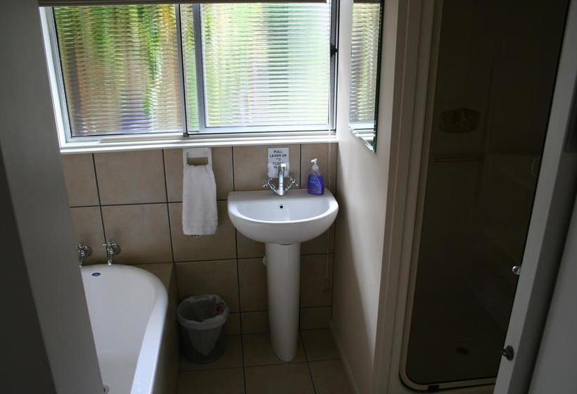 Whitianga Bed & Breakfast 13