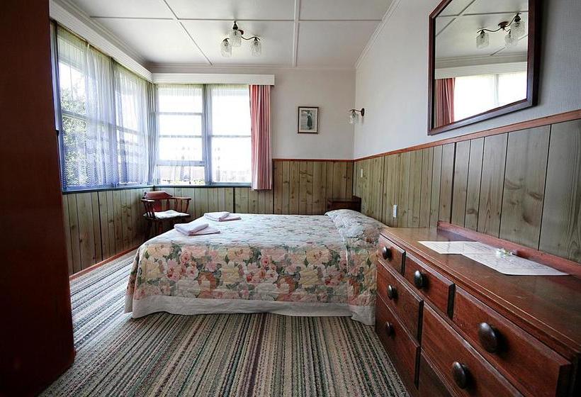 Hostel Bradshaws Travel Lodge 1