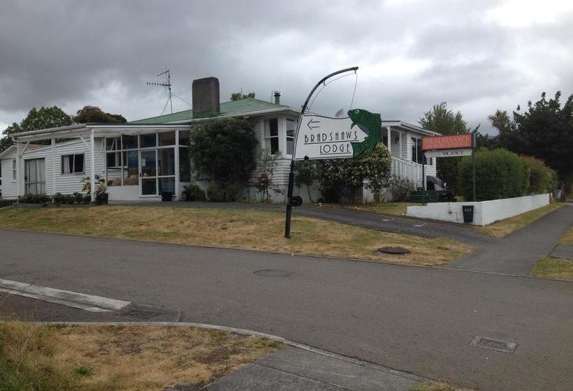 Hostel Bradshaws Travel Lodge 15