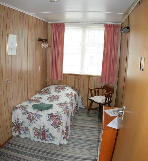 Hostel Bradshaws Travel Lodge 19