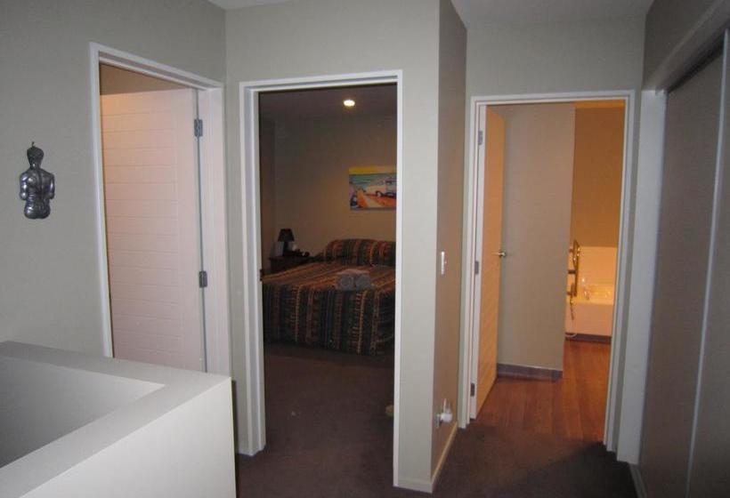 Addington Bed And Breakfast 19