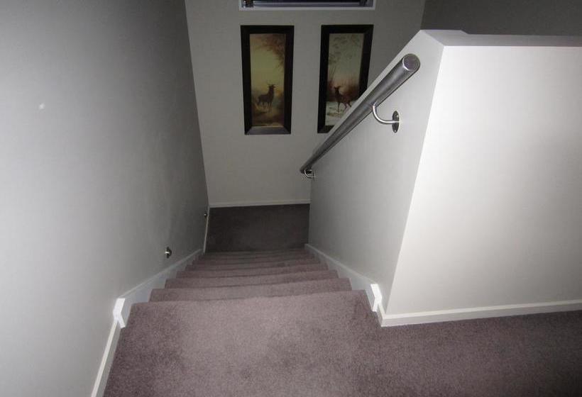 Addington Bed And Breakfast 4