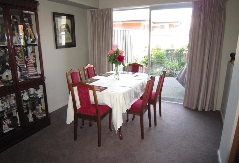 Addington Bed And Breakfast 7