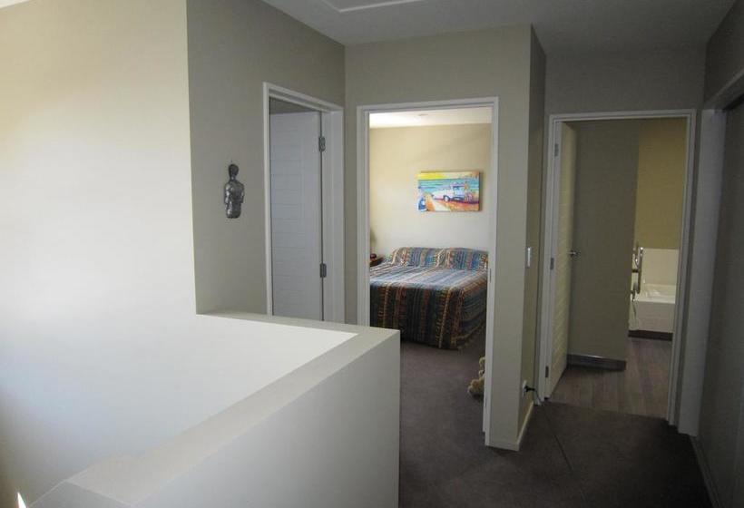 Addington Bed And Breakfast 8