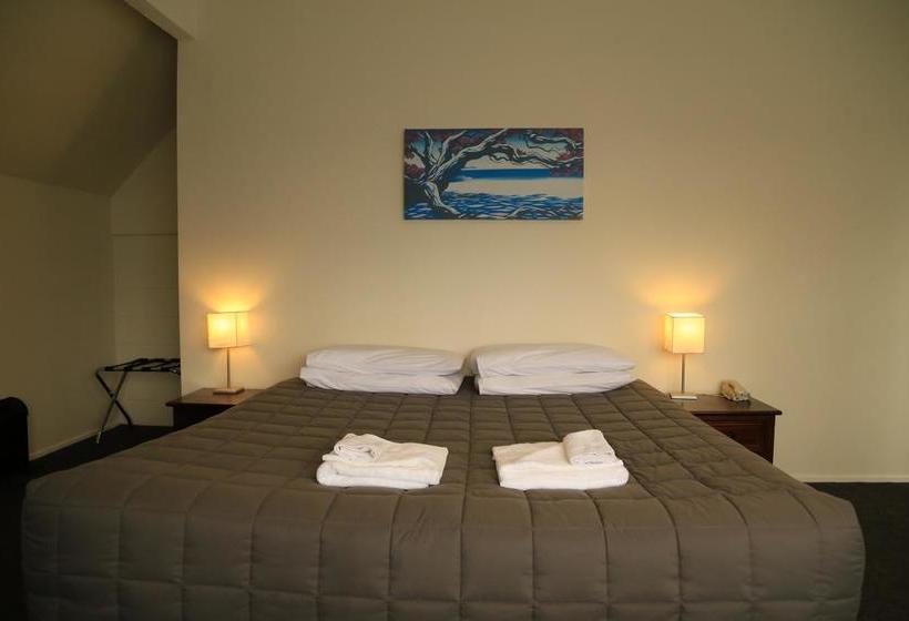 Motel Drury Motor Lodge 2