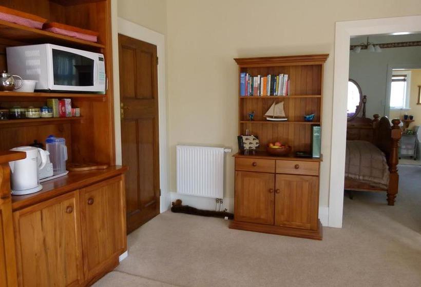 Peppertree Bed & Breakfast 9