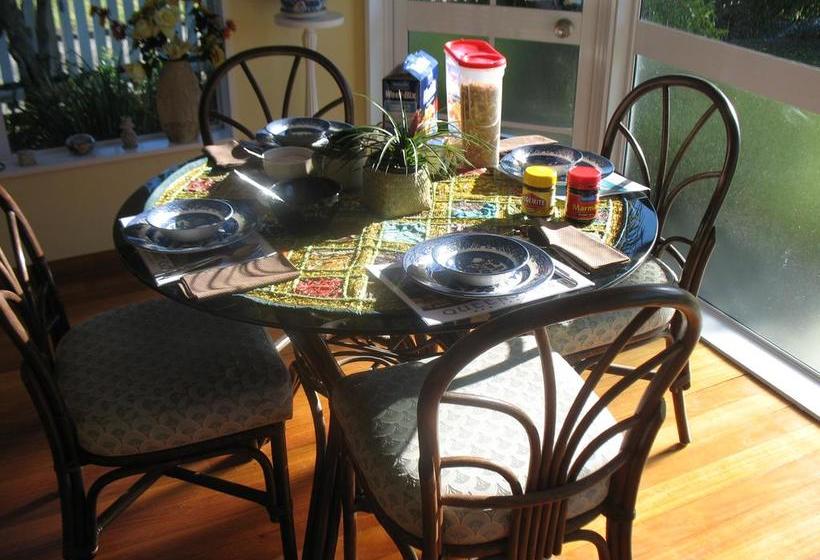 Rosalie On Albert B&b 6