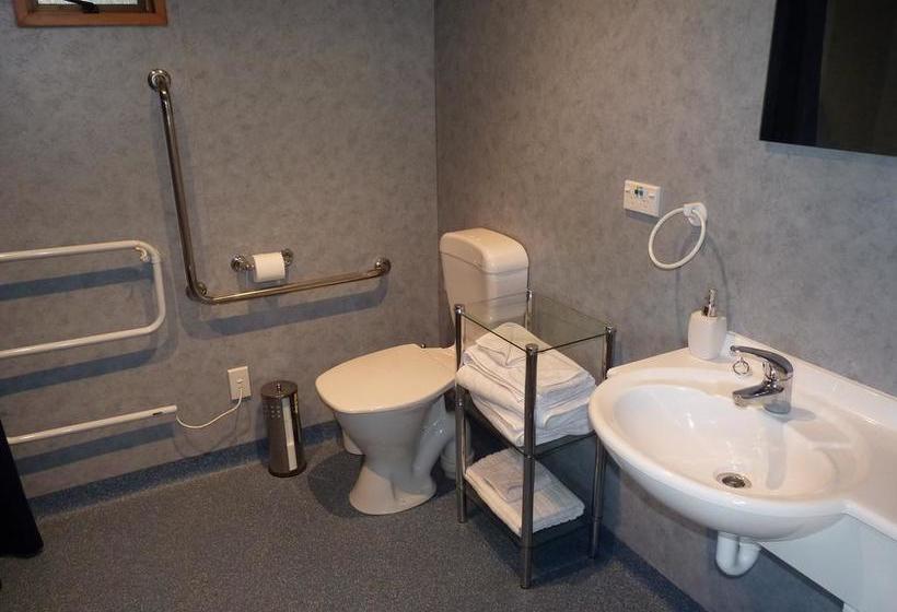 Lesley S Bed And Breakfast 12